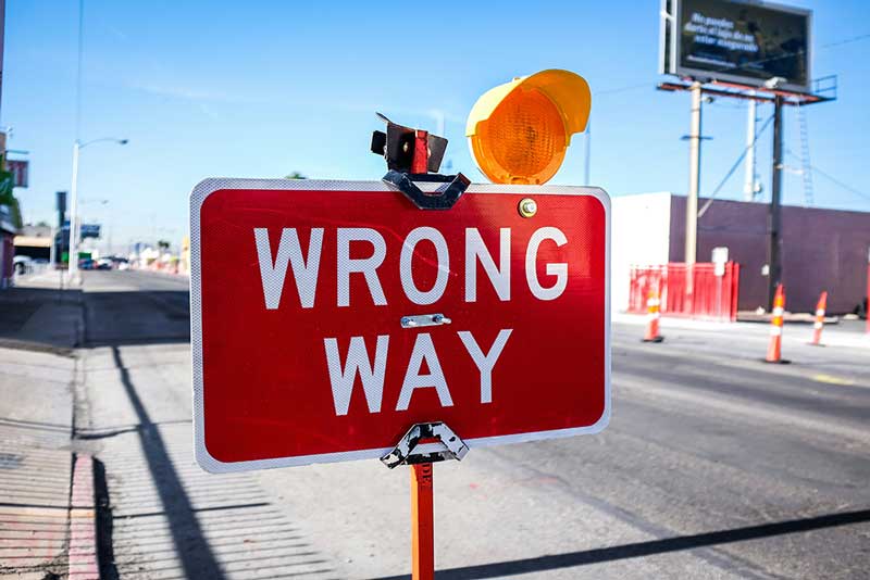 wrongWay